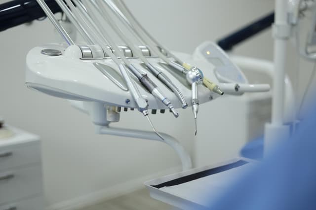 Dental image 0-2