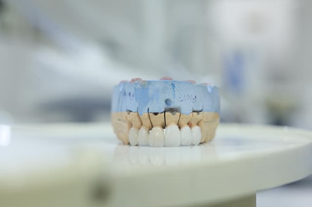 Dental image 0-0